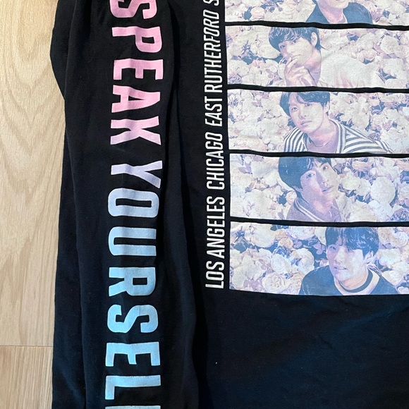 BTS Speak Yourself Tour Black Long Sleeve Shirt Size Medium - Picture 4 of 7